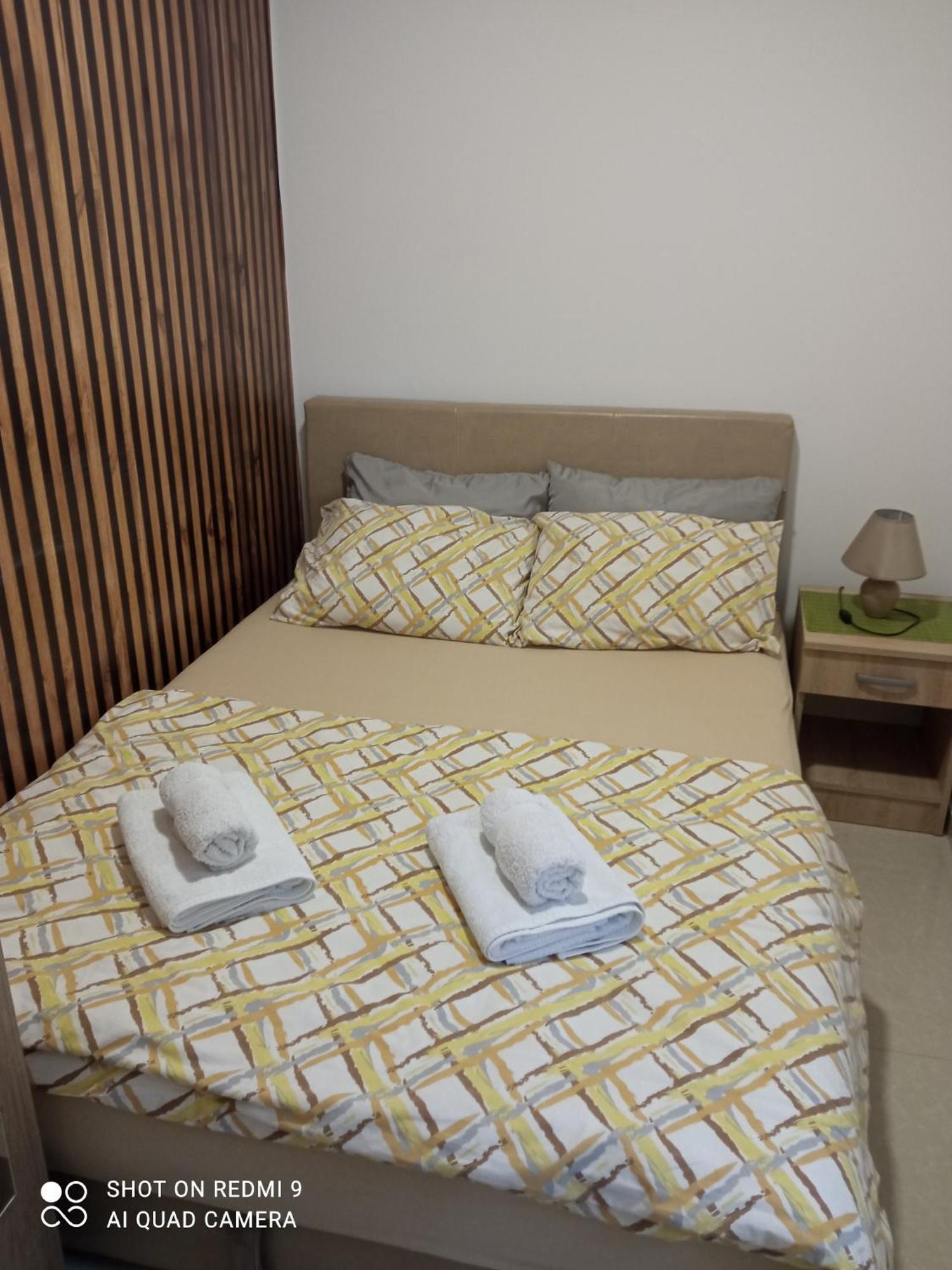 Hn Lux & Spa Veliko Gradiste Ngoại thất bức ảnh